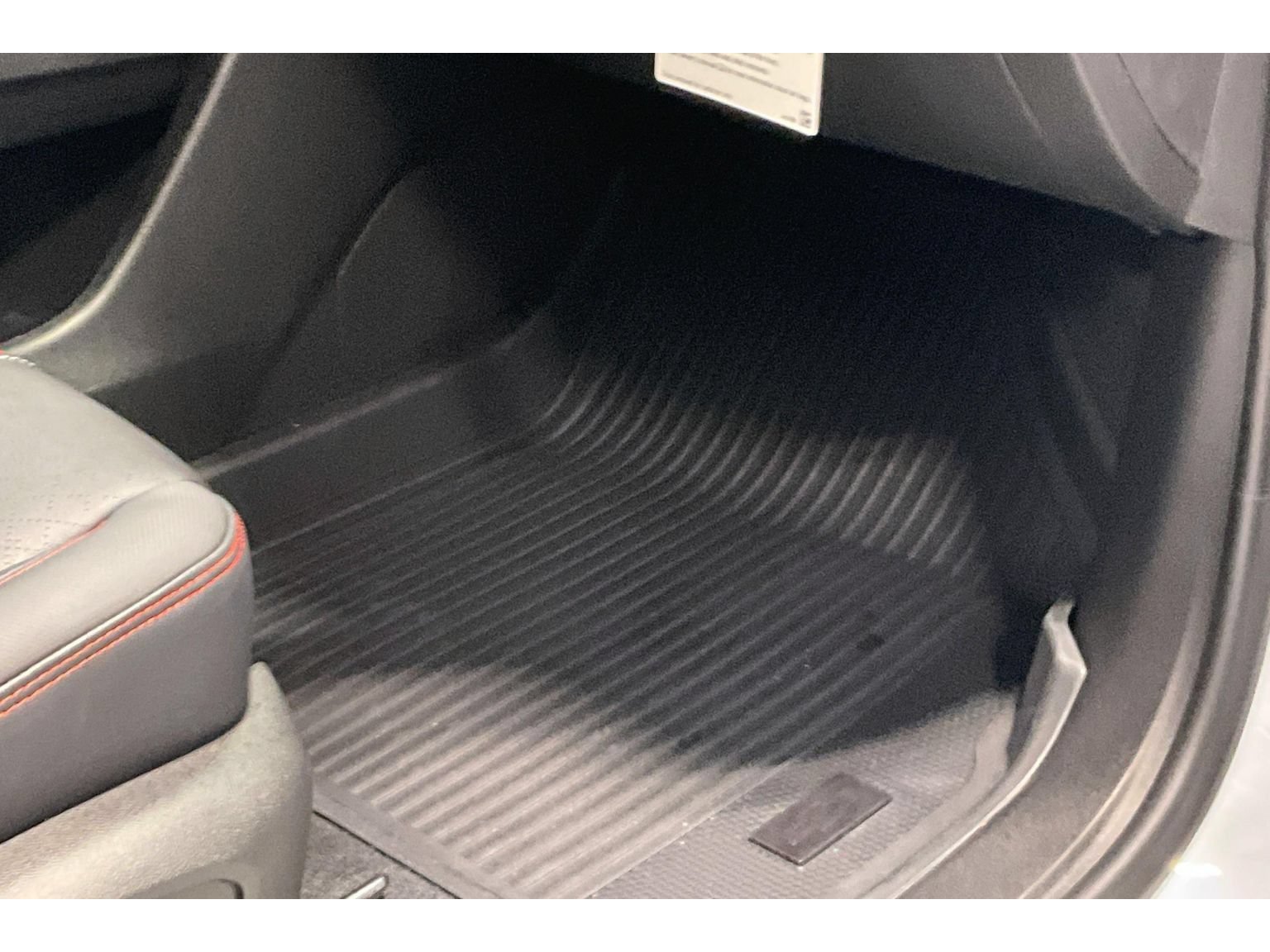 New 2026 Chevrolet Traverse RS w/ LPO, Floor Liner Package FWD image 52