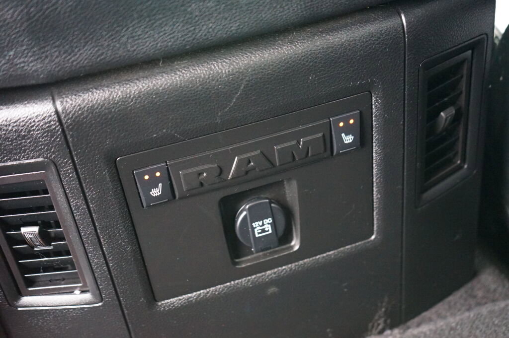 Used 2017 RAM 2500 Laramie w/ Sport Appearance Group image 13