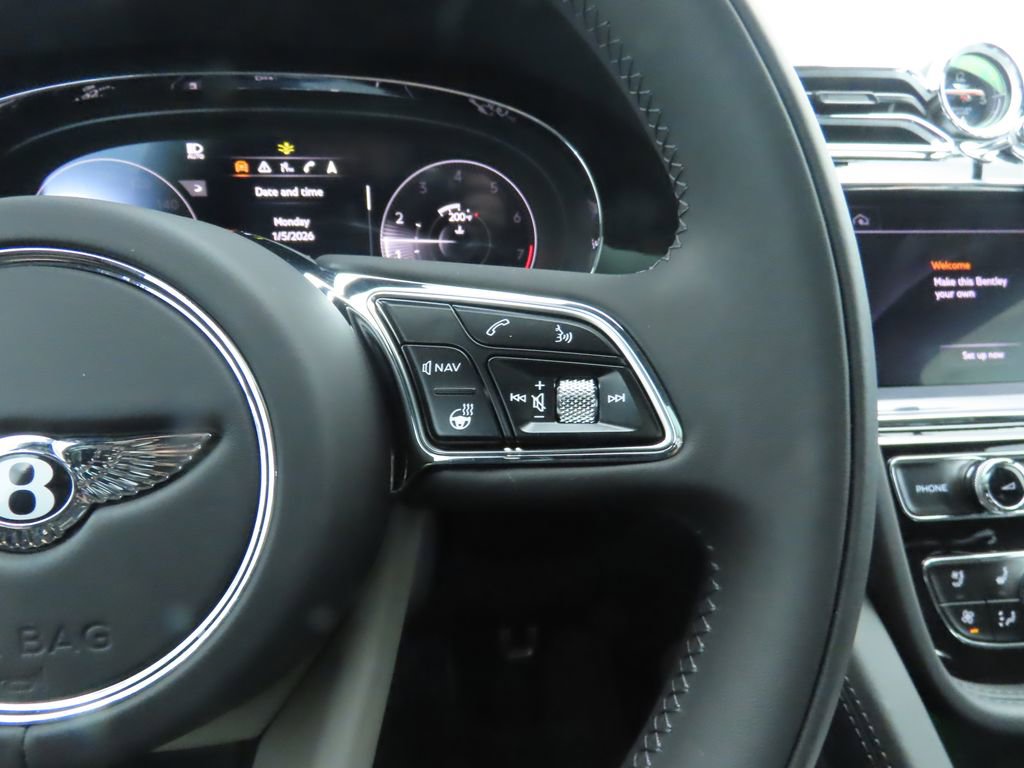 Certified 2023 Bentley Bentayga Extended Wheelbase image 12