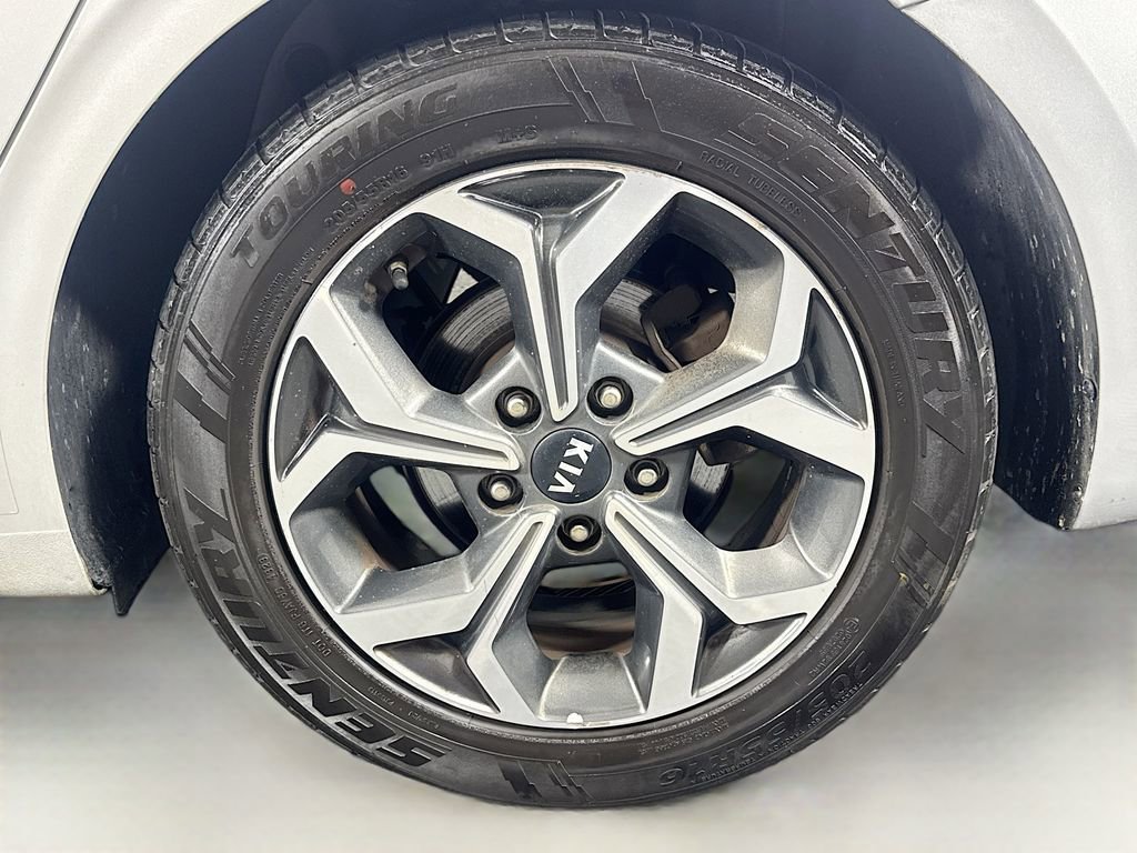 Used 2019 Kia Forte LXS FWD image 30