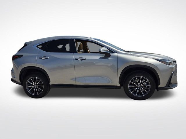 Used 2025 Lexus NX 250 FWD w/ Accessory Package (2T) image 10