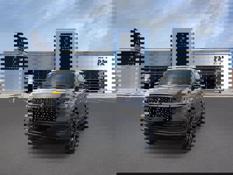 New 2026 Lincoln Navigator L Black Label image 2