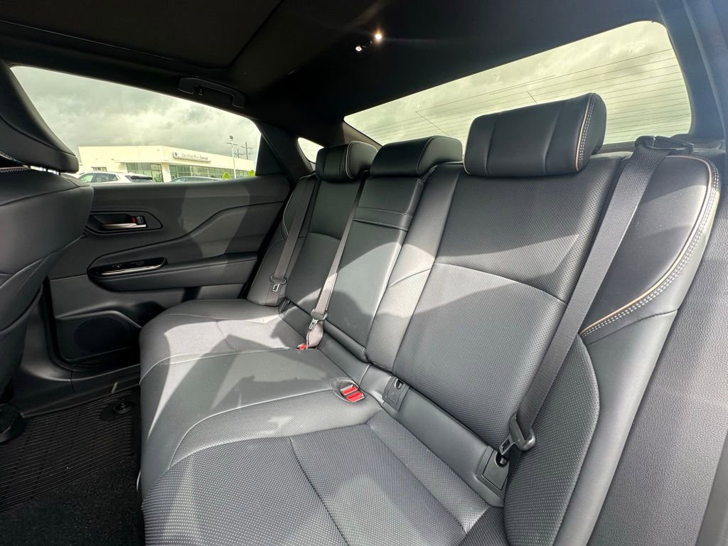 Used 2026 Toyota Crown Platinum image 23