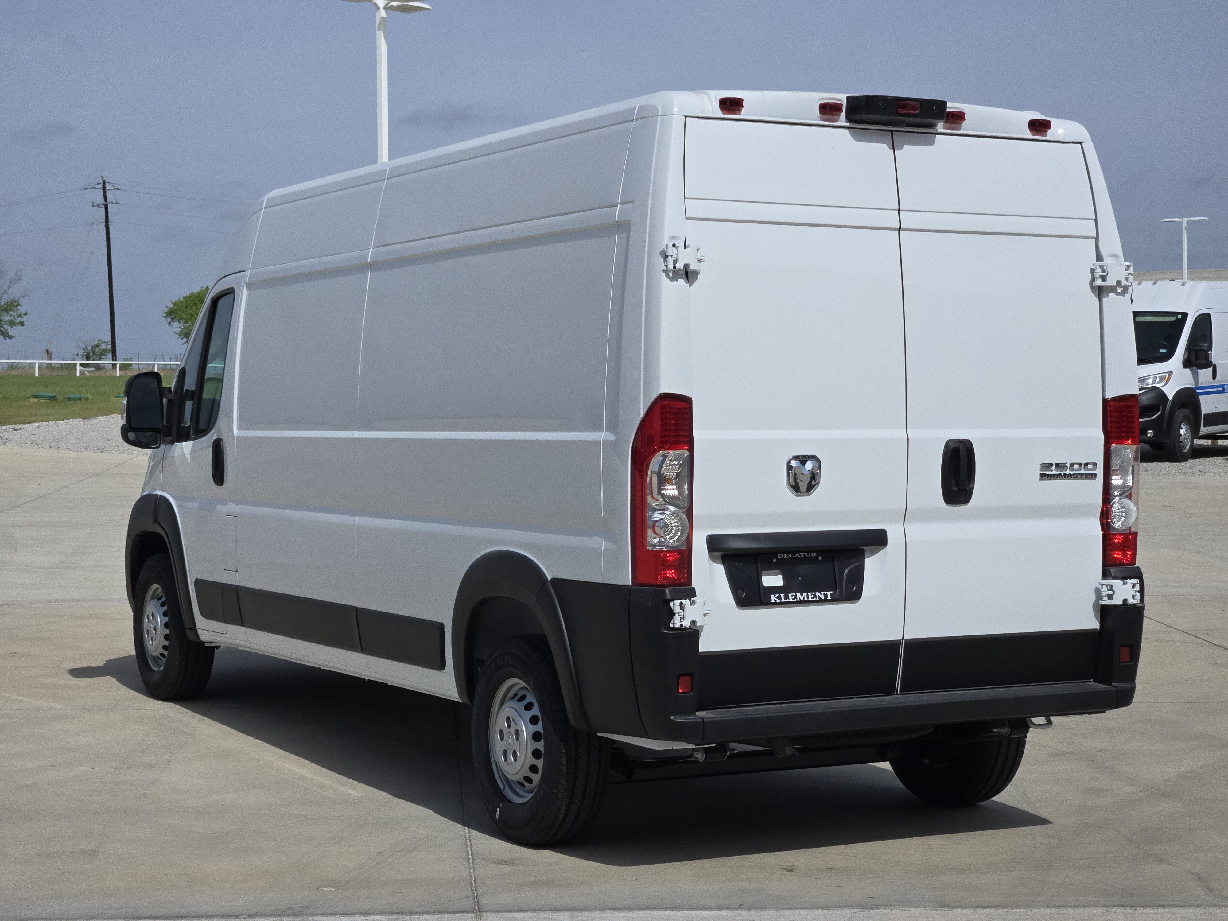 New 2026 RAM ProMaster 2500 w/ Convenience Group FWD image 3