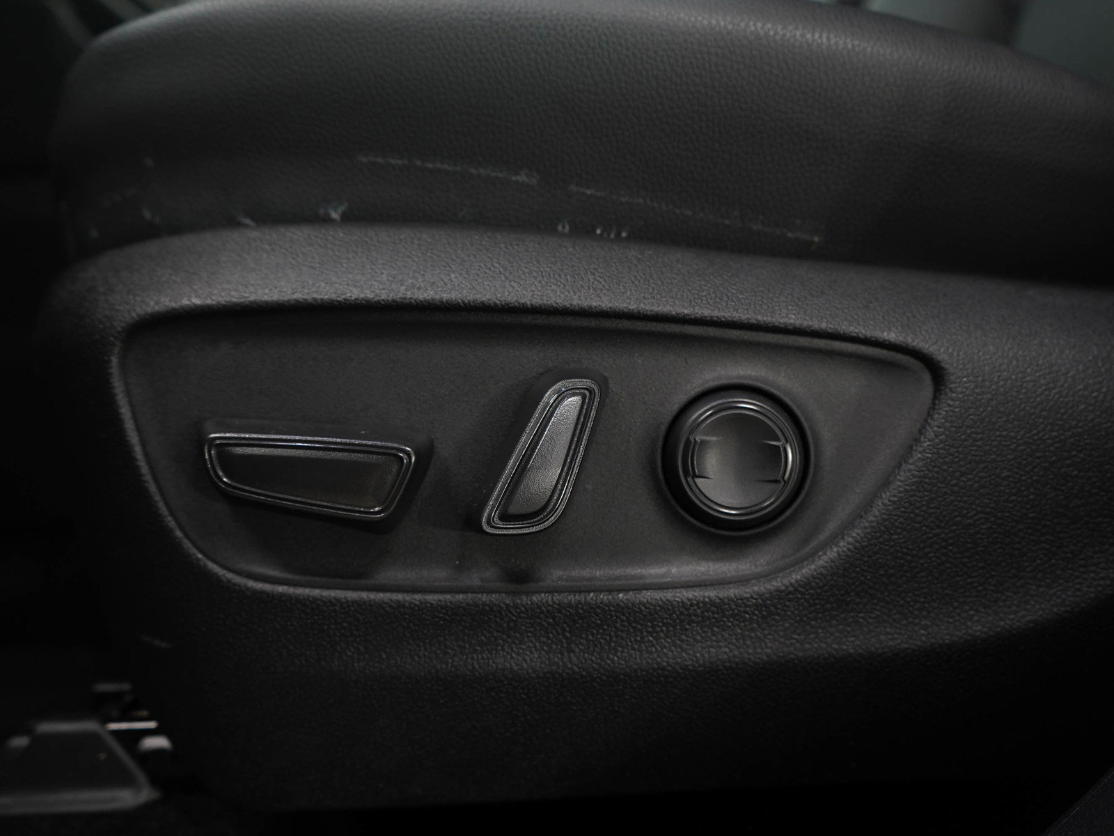 Used 2025 Toyota Grand Highlander AWD image 24