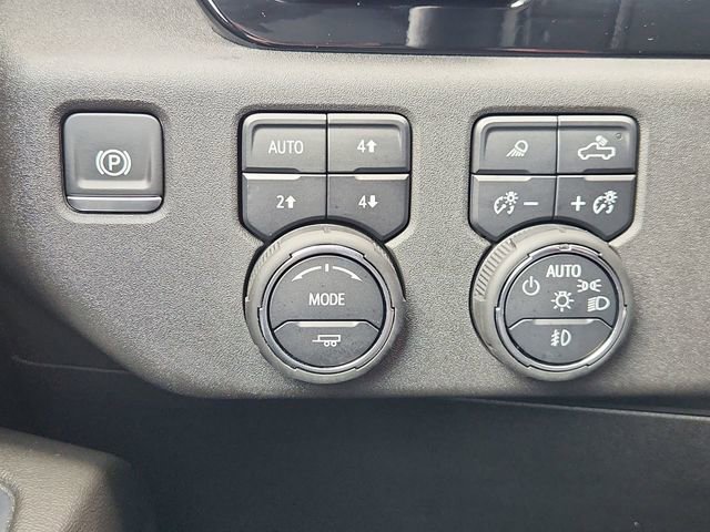 Used 2024 Chevrolet Silverado 2500 LTZ w/ LTZ Plus Package image 17