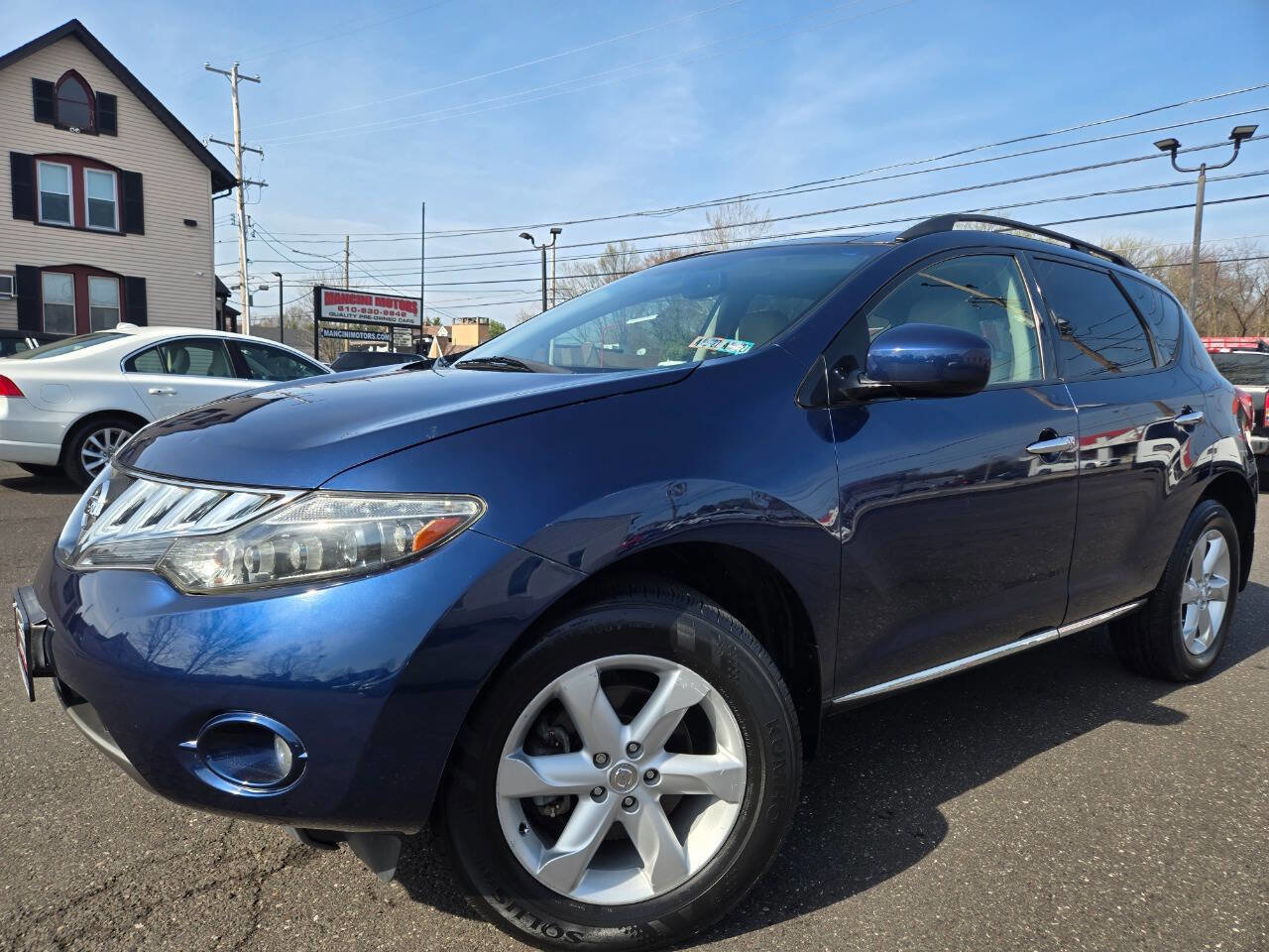 Used 2009 Nissan Murano SL w/ Technology Pkg image 2