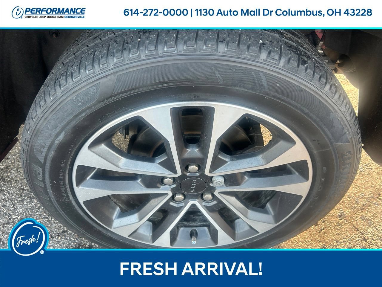 Used 2022 Jeep Grand Cherokee Overland w/ Advanced Protech Group III AWD/4WD image 11