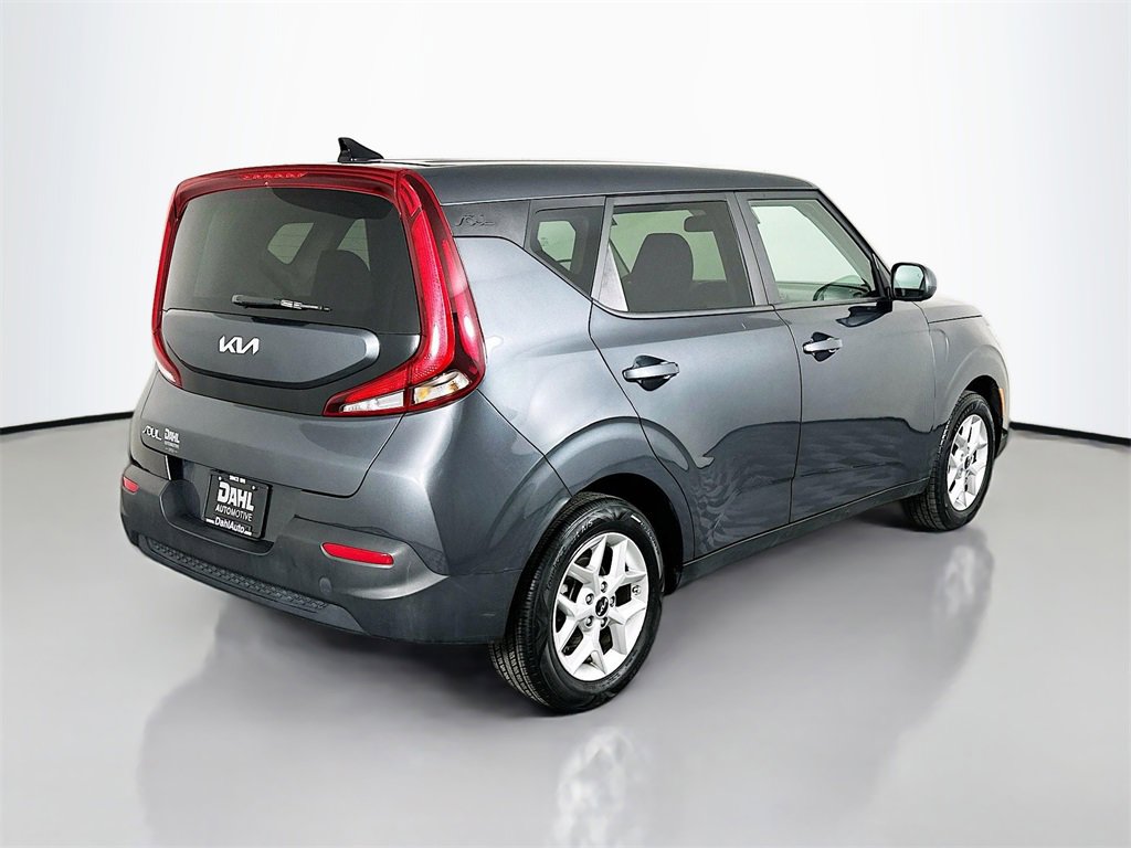 Used 2022 Kia Soul LX w/ Technology Package image 7