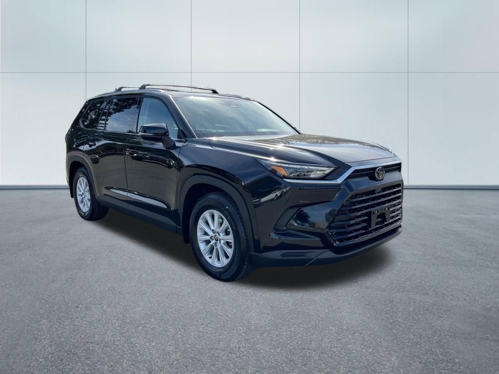 Used 2026 Toyota Grand Highlander XLE image 4