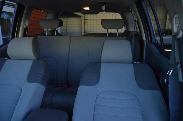 Used 2008 Nissan Xterra S w/ Supplemental Air Bag Pkg RWD image 16
