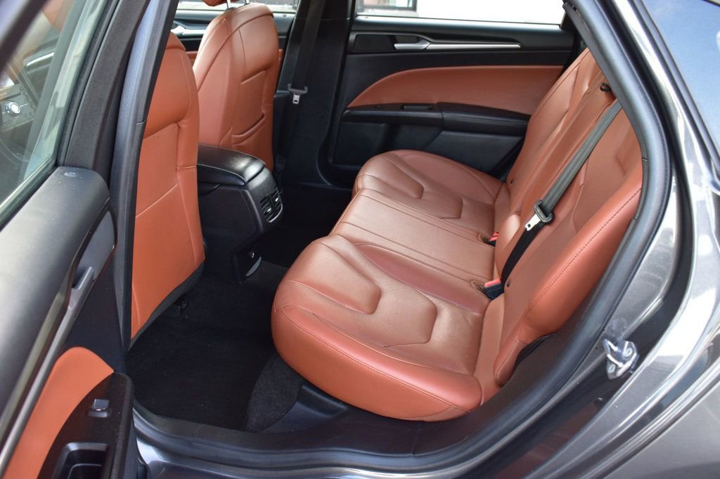 Used 2020 Ford Fusion Titanium image 20