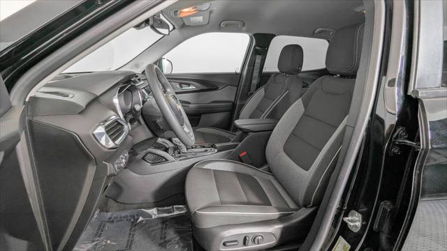 Used 2023 Chevrolet TrailBlazer LT w/ Convenience Package AWD/4WD image 14