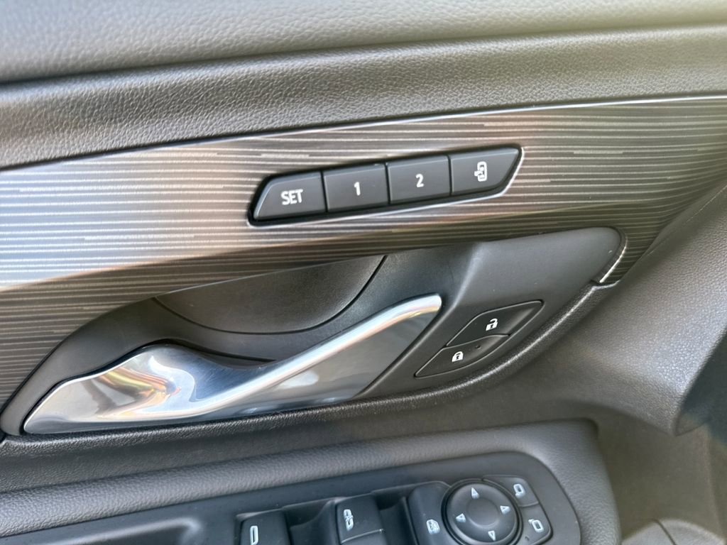 Used 2019 GMC Terrain SLT w/ Preferred Package AWD/4WD image 44