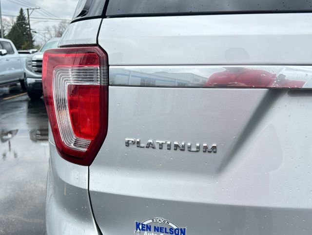 Used 2016 Ford Explorer Platinum image 12