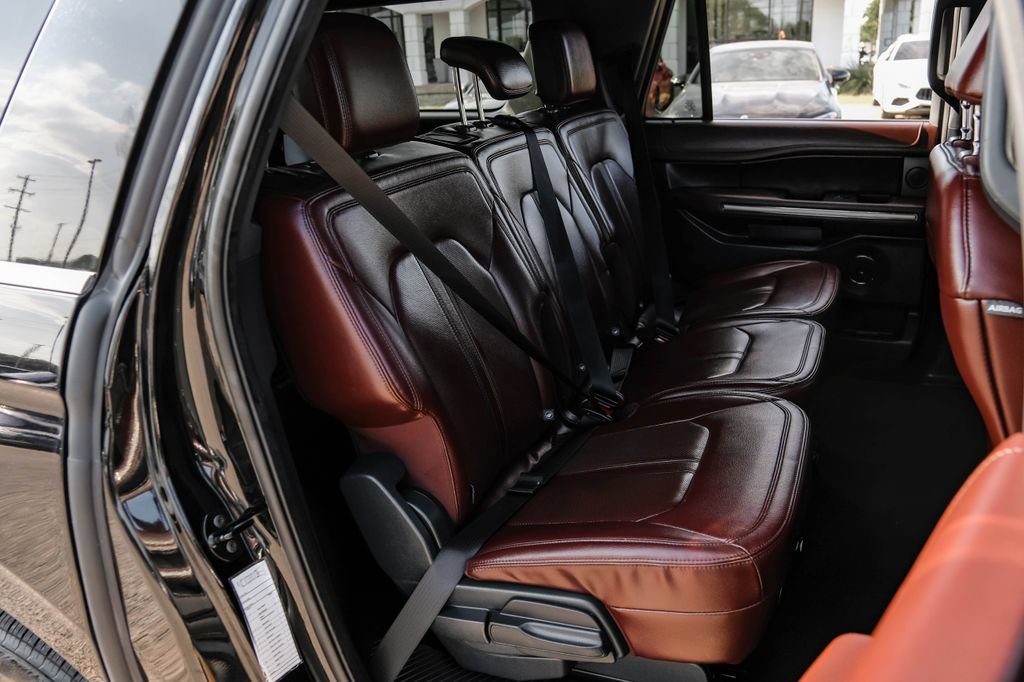 Used 2024 Ford Expedition Max Limited RWD image 46