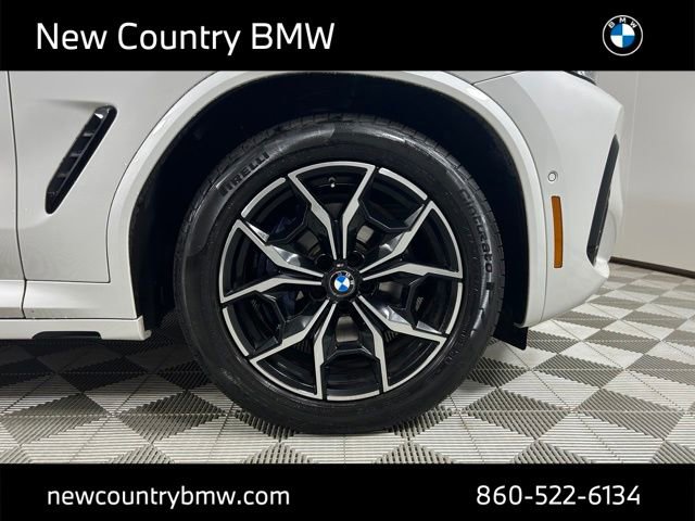 Used 2023 BMW X3 M40i w/ Premium Package image 9
