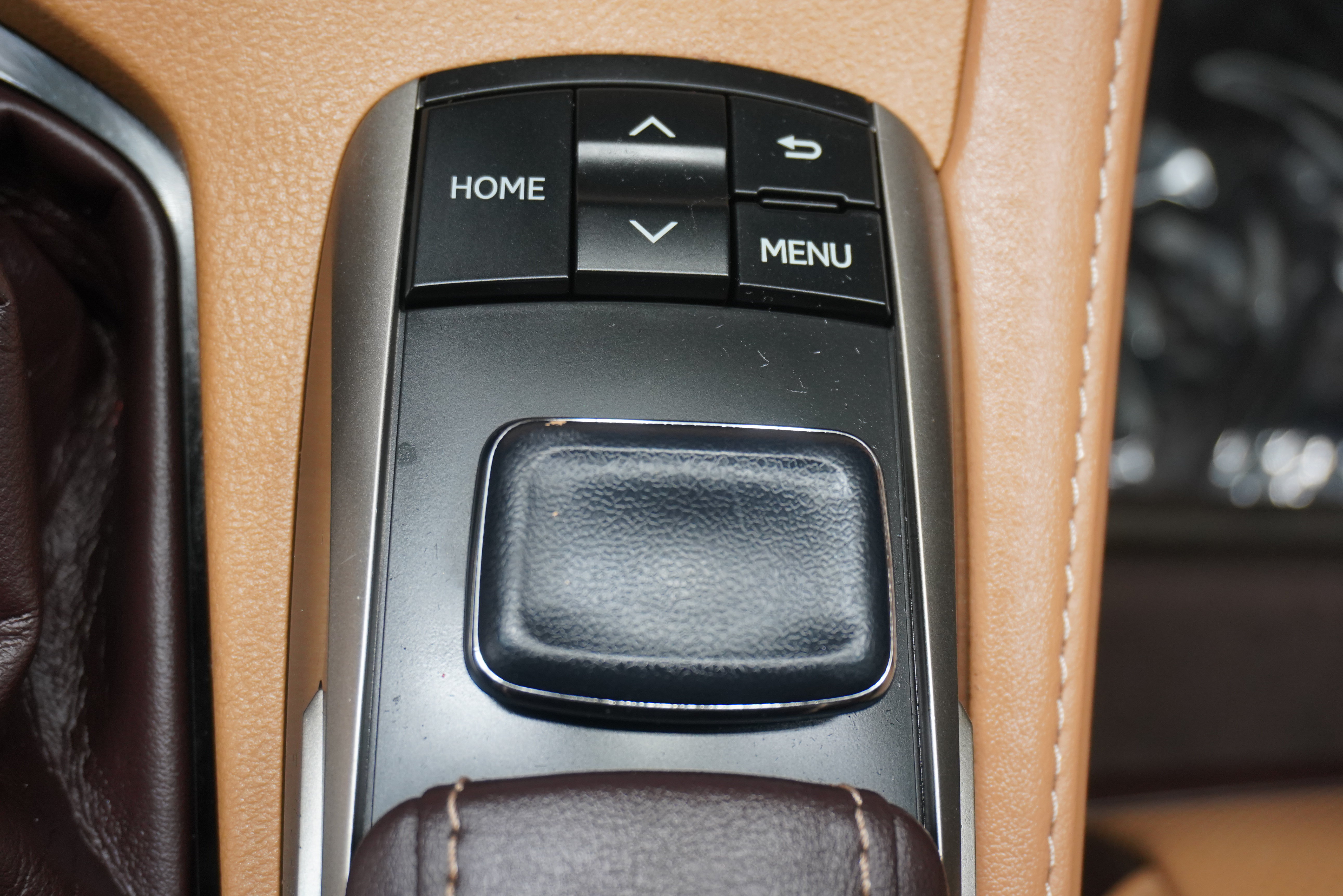 Used 2018 Lexus ES 350 w/ Luxury Package w/Wood Trim FWD image 26