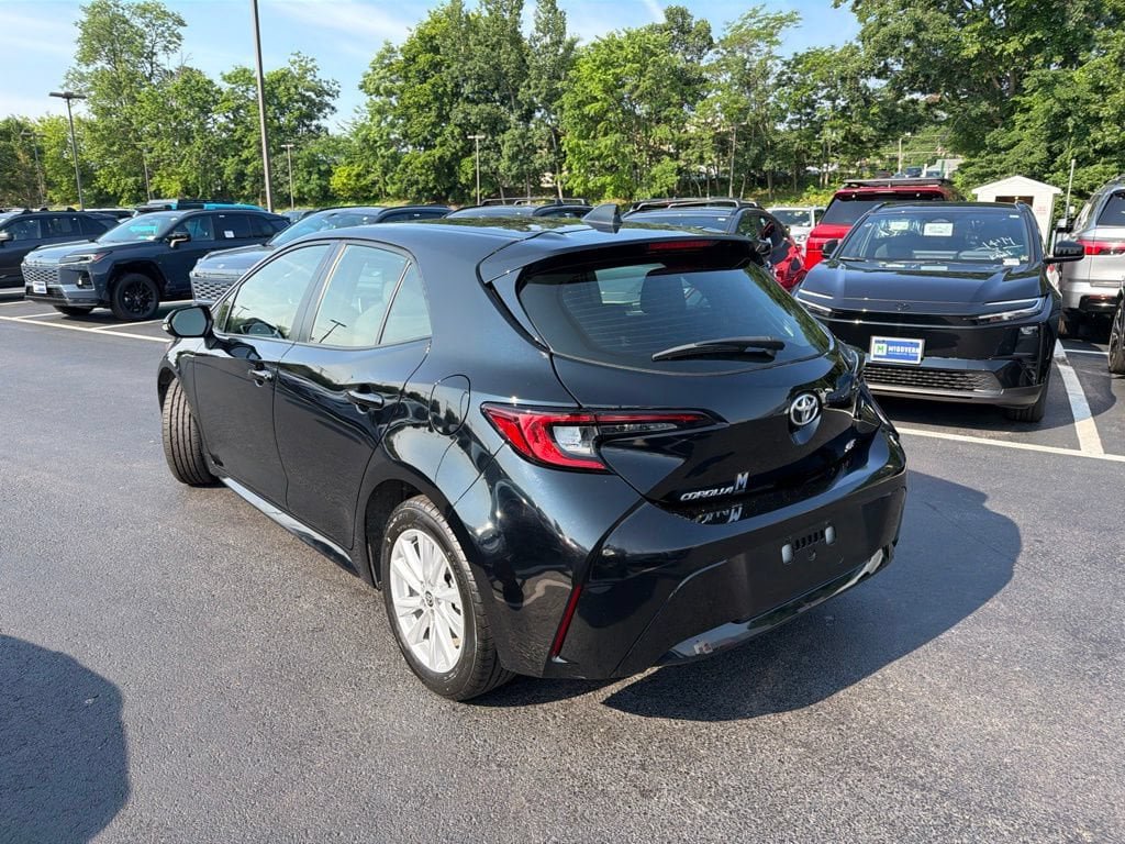Certified 2025 Toyota Corolla SE FWD image 8