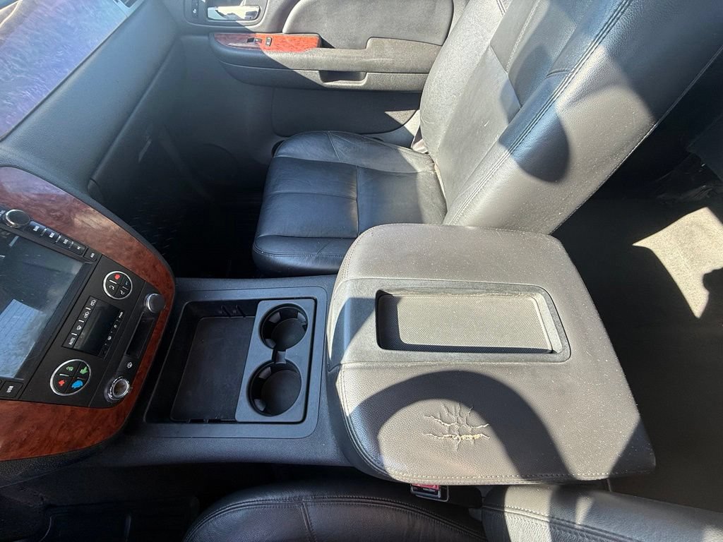 Used 2008 Chevrolet Silverado 3500 LTZ AWD/4WD image 14