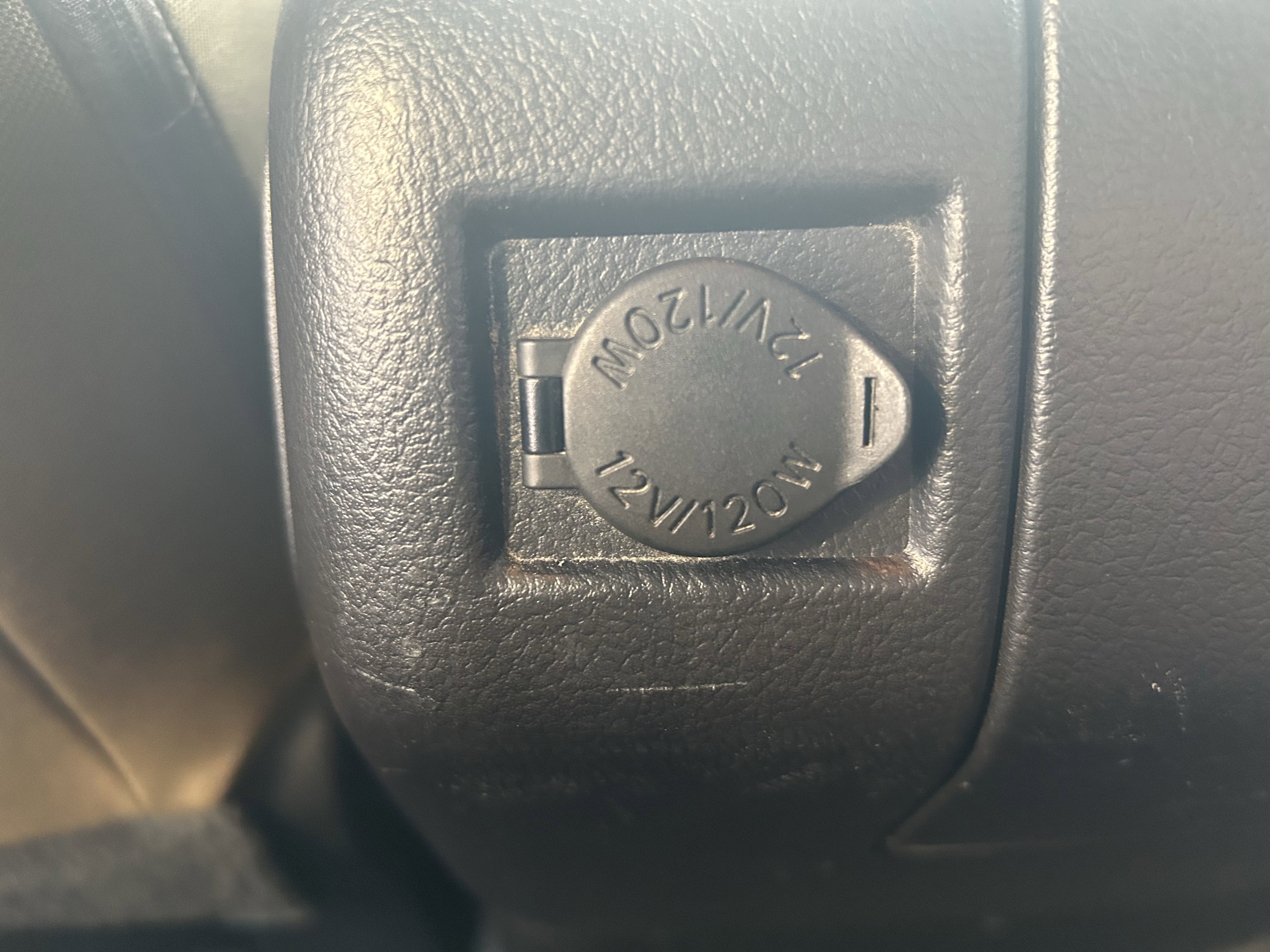 Used 2014 Toyota Tundra SR5 w/ TRD Off Road Package AWD/4WD image 15