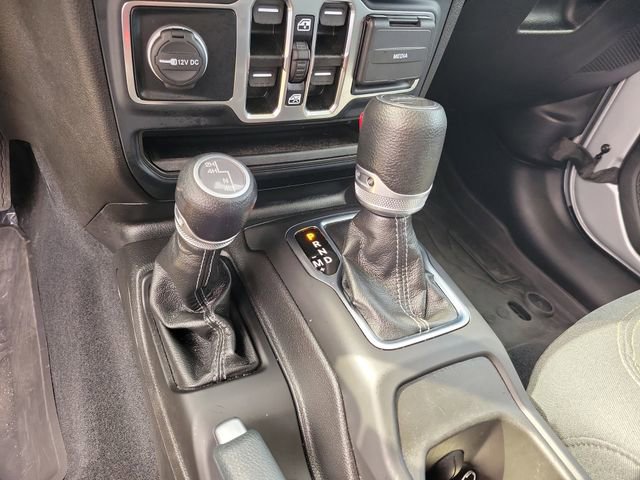 Used 2024 Jeep Gladiator Sport image 20