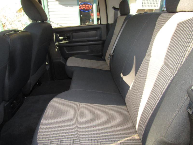 Used 2010 Dodge Ram 2500 Truck ST w/ ST Popular Equipment Group image 17