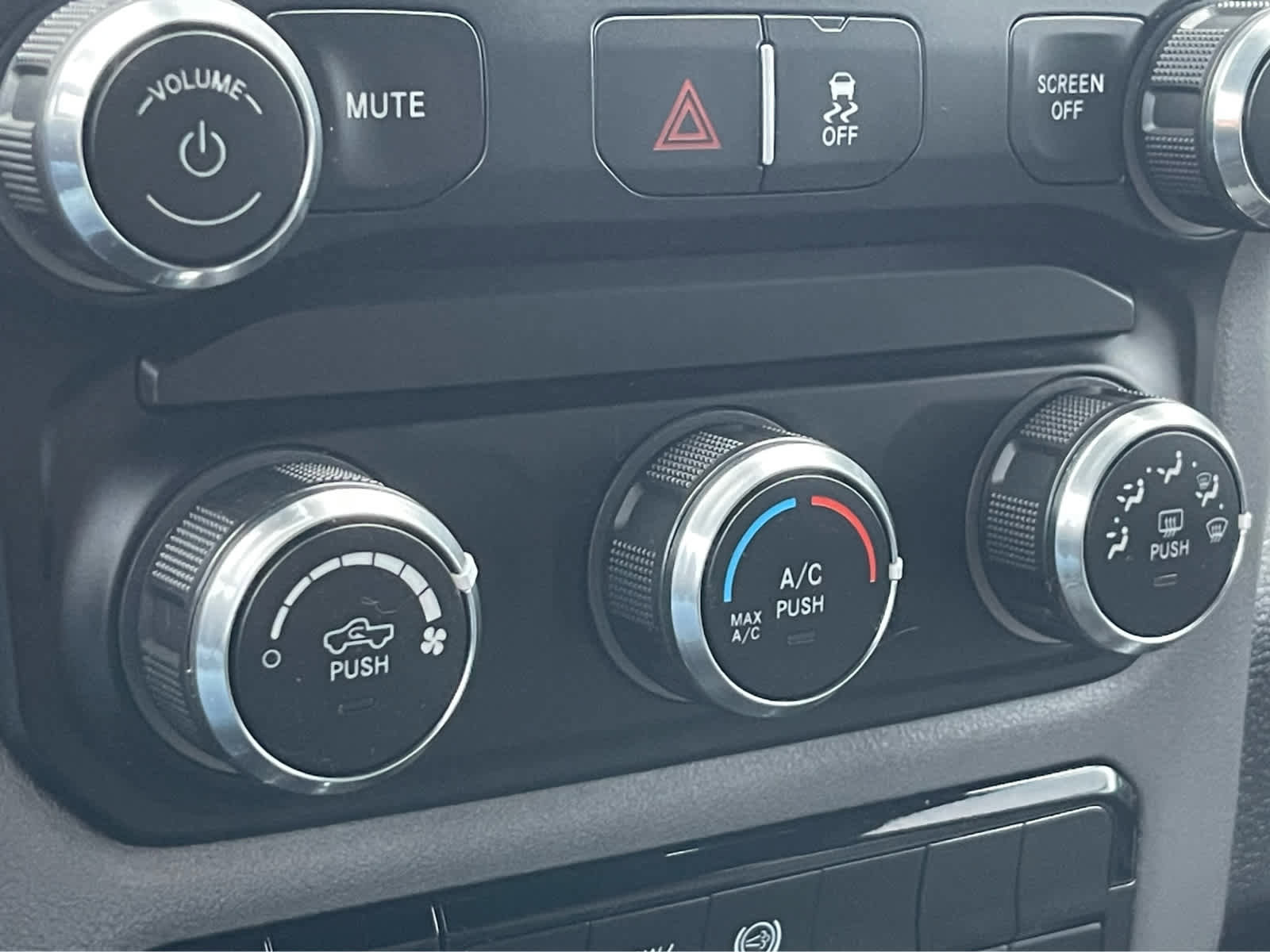 Used 2022 RAM 2500 Lone Star w/ Snow Chief Group image 11