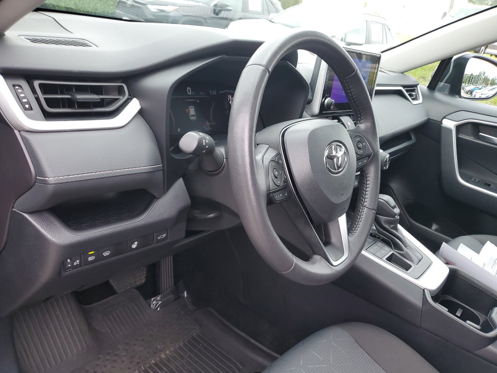 Certified 2025 Toyota RAV4 XLE w/ Convenience Package AWD/4WD image 20