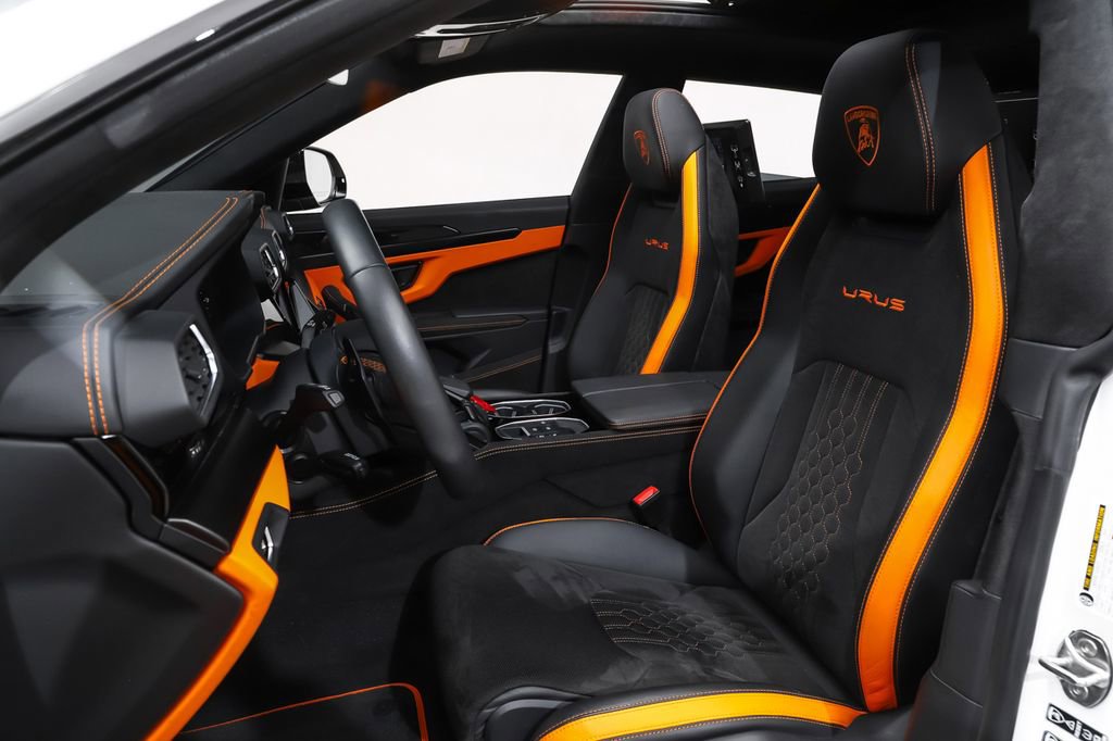 Used 2023 Lamborghini Urus S AWD/4WD image 9
