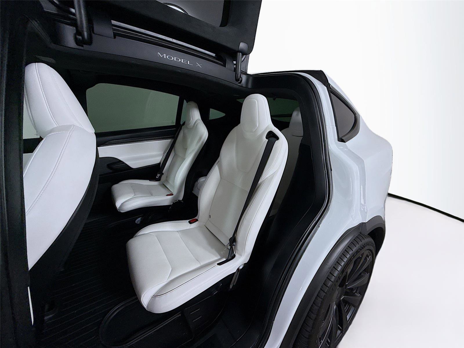 Used 2022 Tesla Model X Plaid AWD/4WD image 9