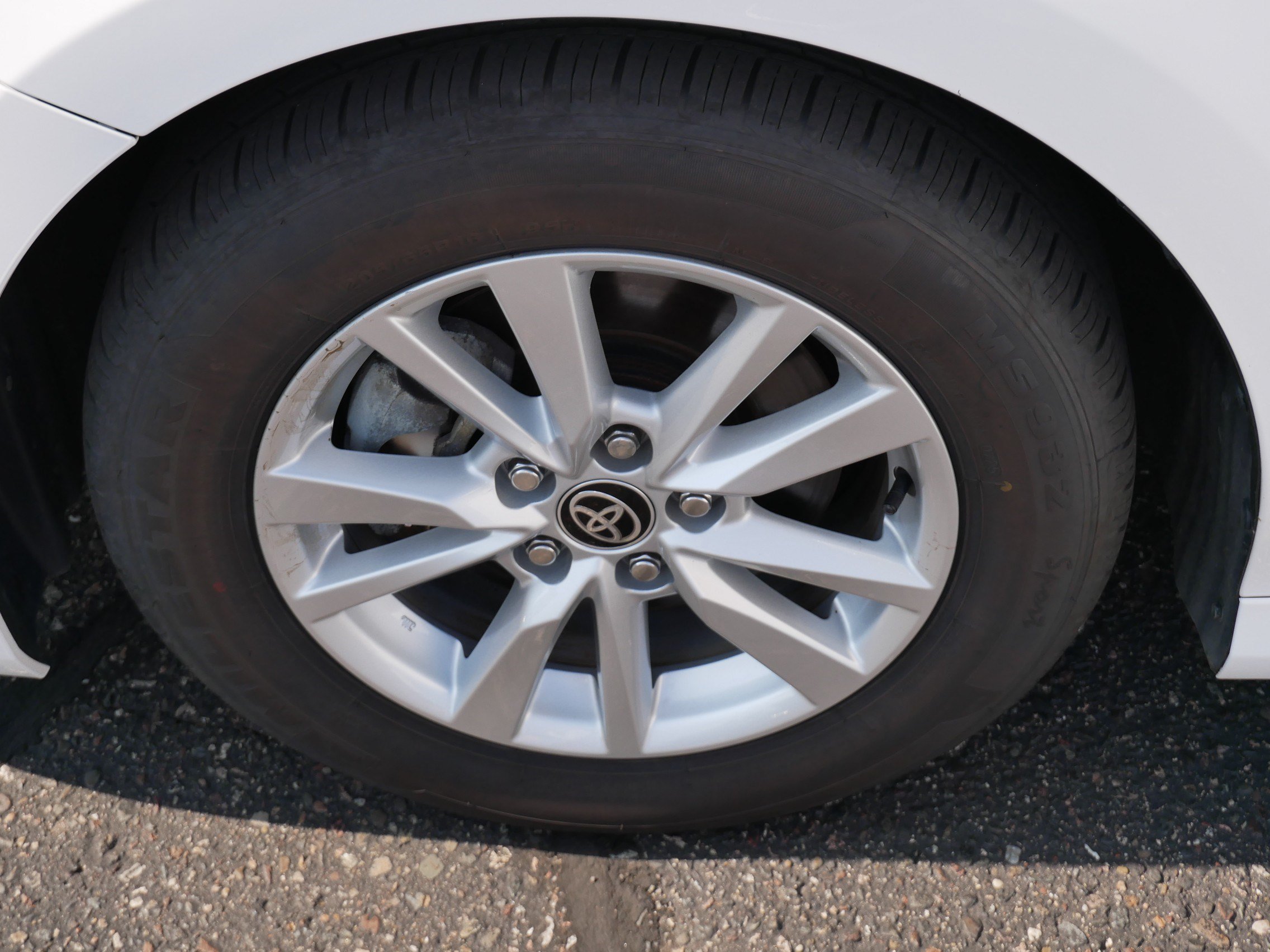 Certified 2025 Toyota Camry LE FWD image 15