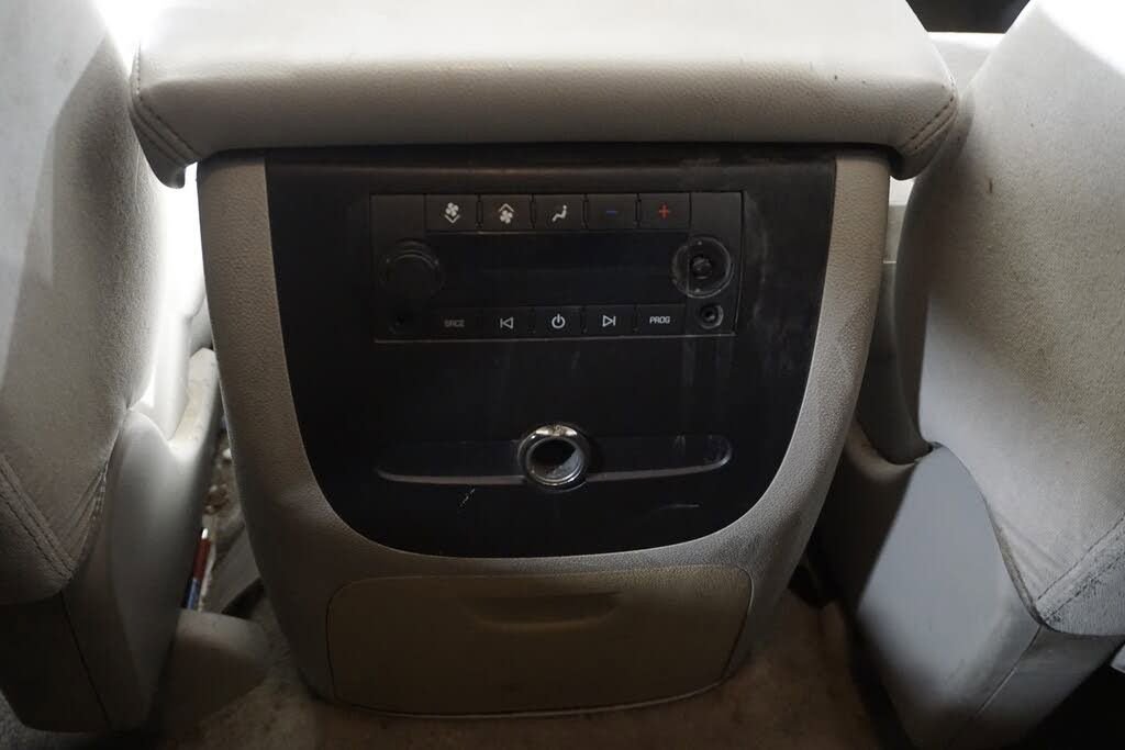 Used 2007 GMC Yukon XL SLE image 18