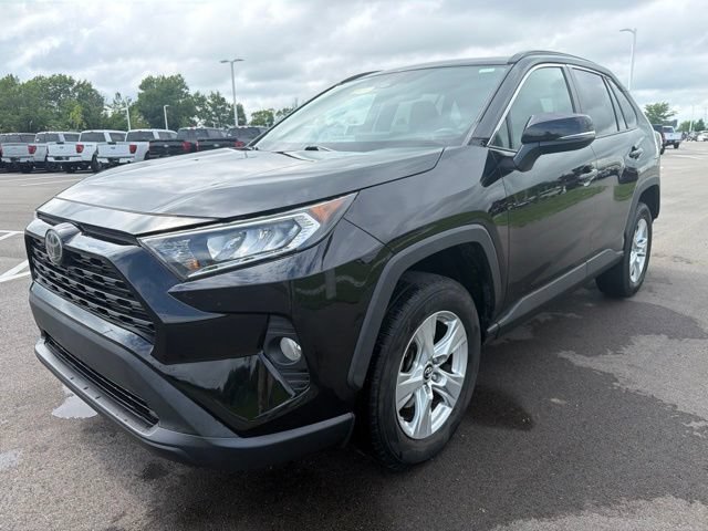 Used 2019 Toyota RAV4 XLE w/ Carpet Mat Package AWD/4WD video 2