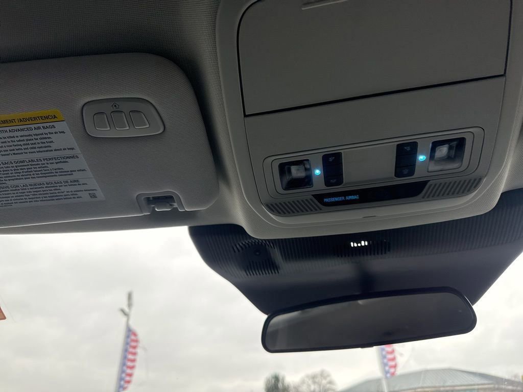 New 2025 Ford Explorer Active w/ Active Comfort Package image 28