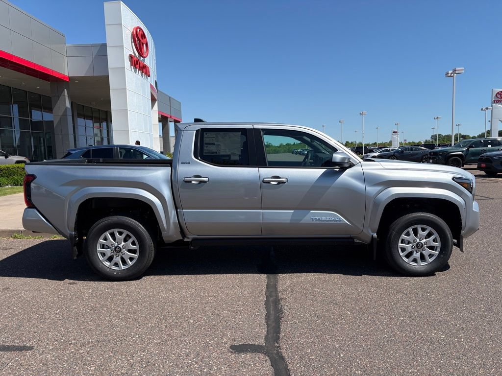 New 2026 Toyota Tacoma SR5 AWD/4WD image 2