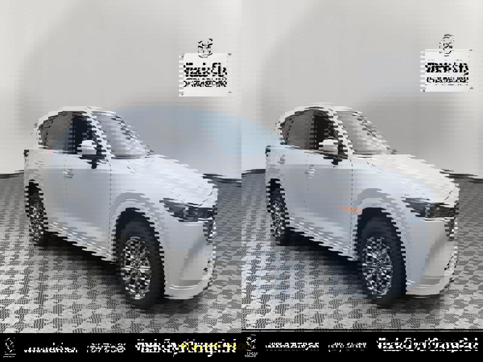 Used 2024 MAZDA CX-5 AWD 2.5 S w/ Select Package image 1