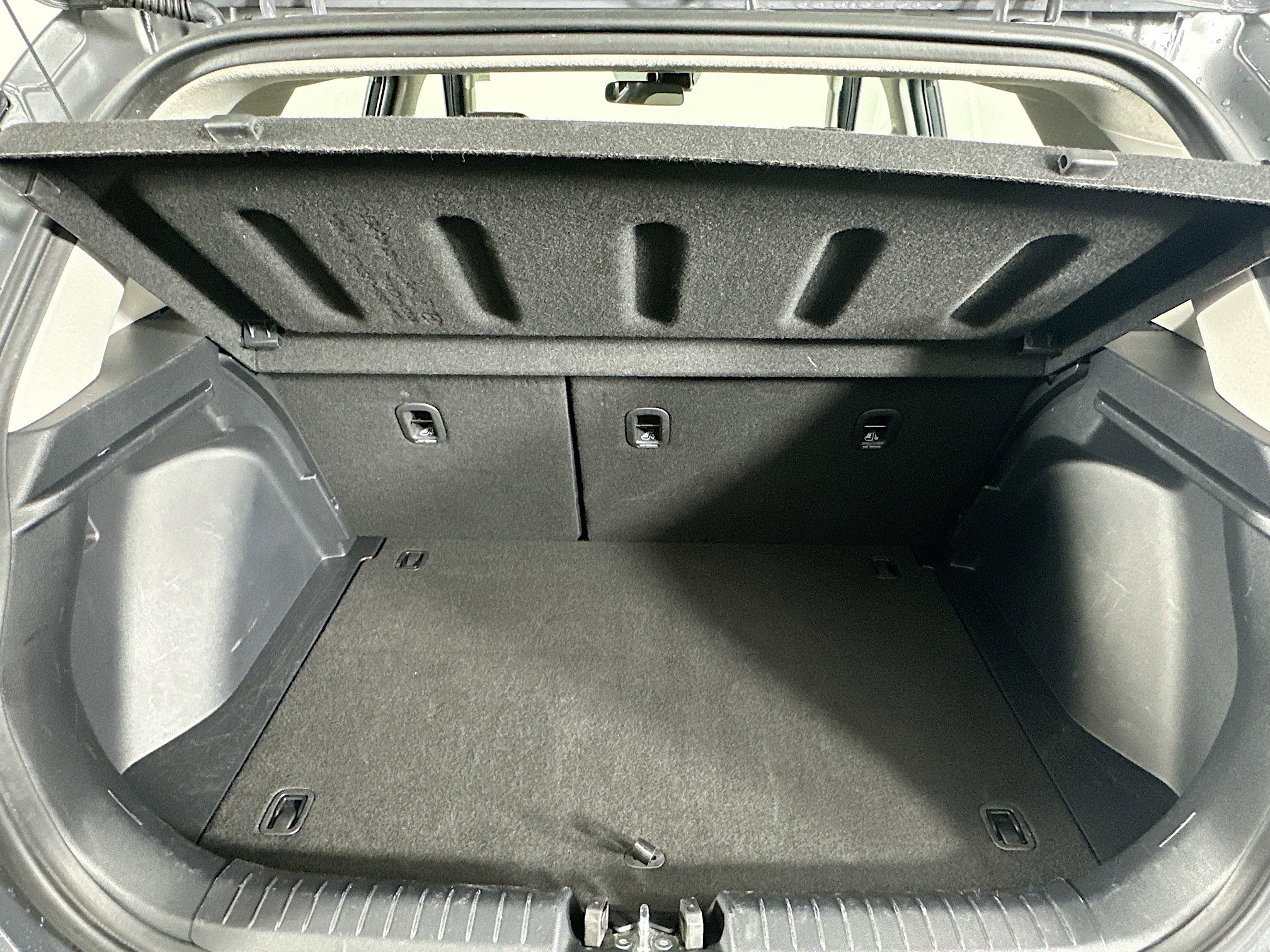 Used 2024 Hyundai Venue SEL image 28