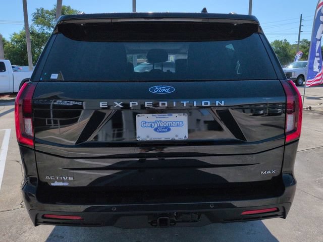 Used 2025 Ford Expedition Max Active AWD/4WD image 5