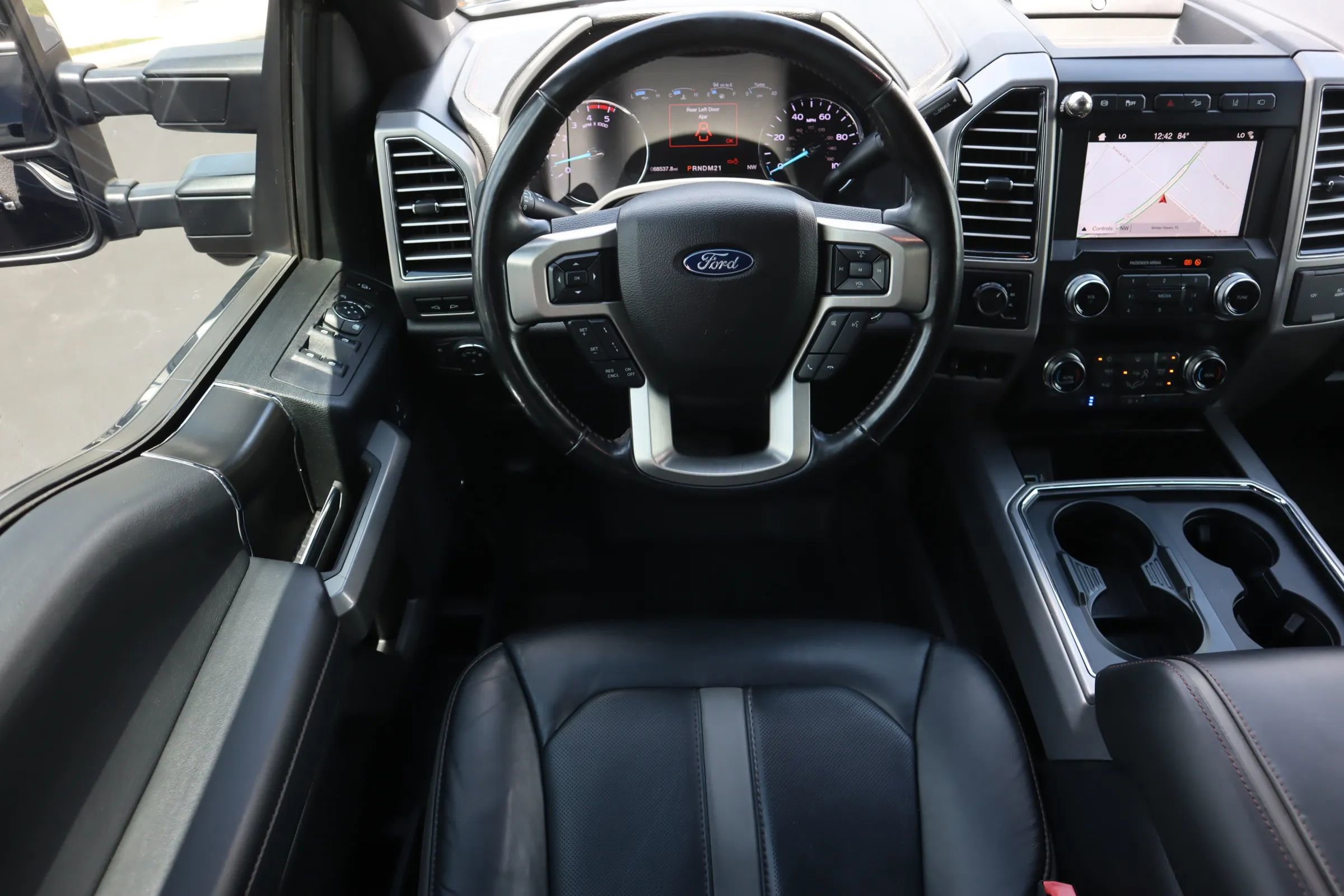 Used 2019 Ford F450 Platinum w/ Platinum Ultimate Package image 26