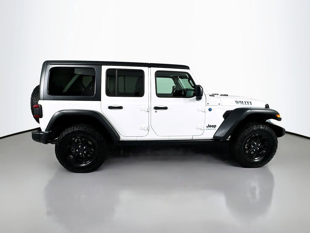 Used 2024 Jeep Wrangler Unlimited AWD/4WD image 5