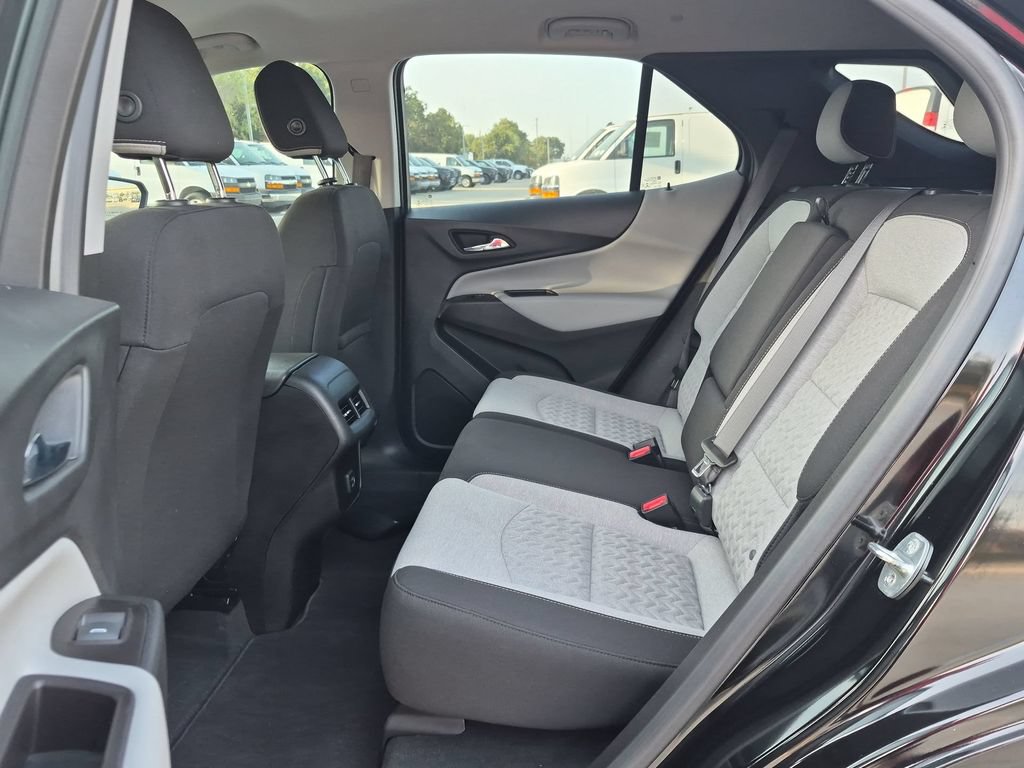 Used 2022 Chevrolet Equinox LS AWD/4WD image 21
