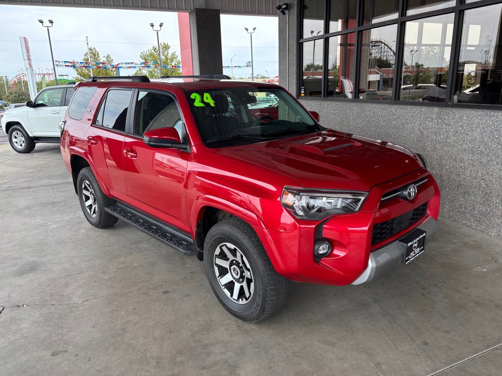 Used 2024 Toyota 4Runner TRD Off-Road image 4