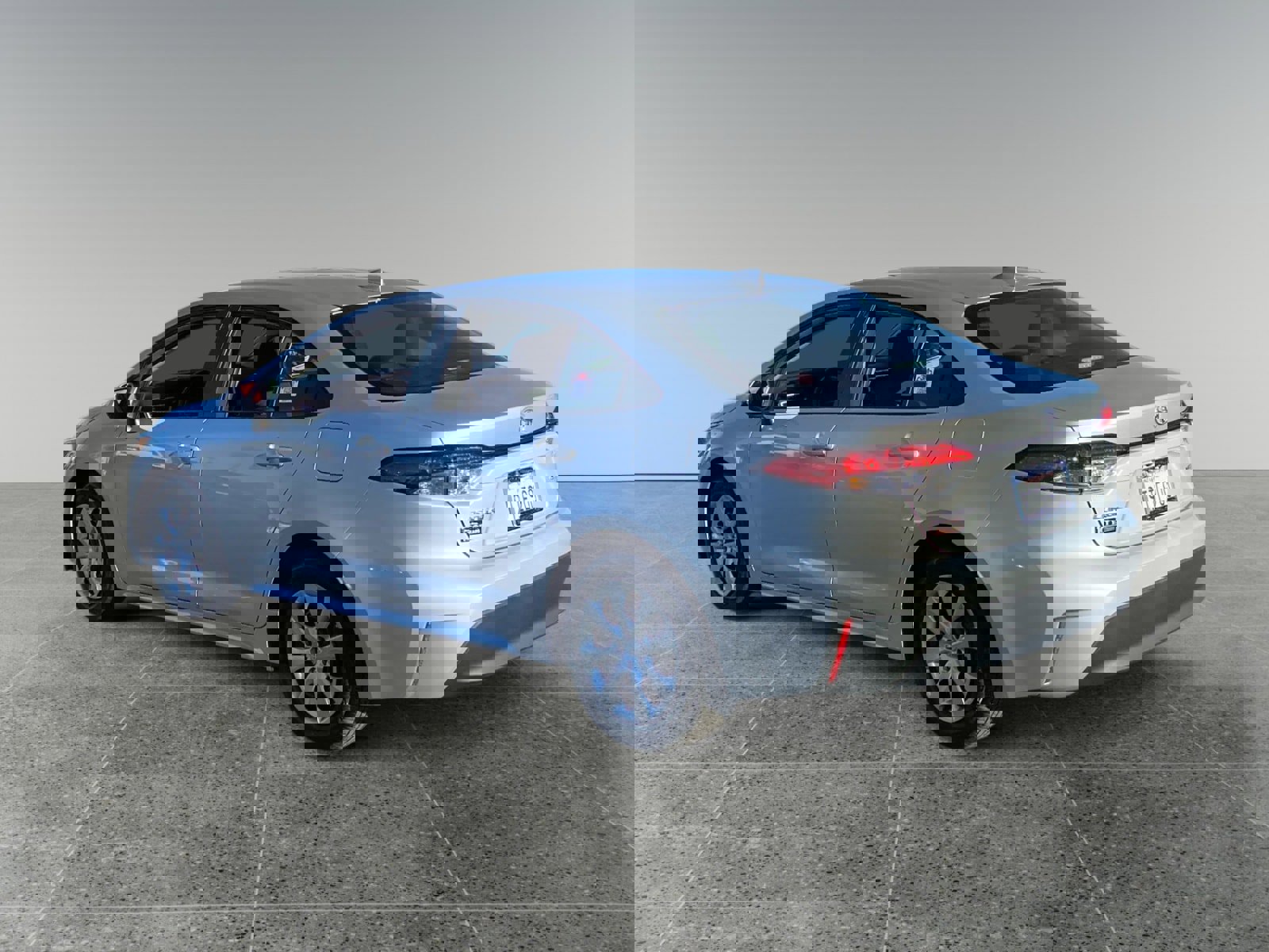 Certified 2025 Toyota Corolla LE image 3