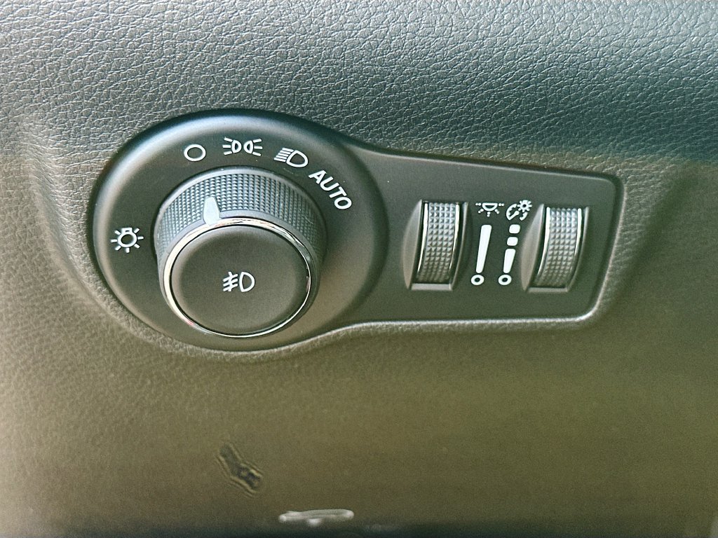 New 2026 Jeep Compass Limited AWD/4WD image 14