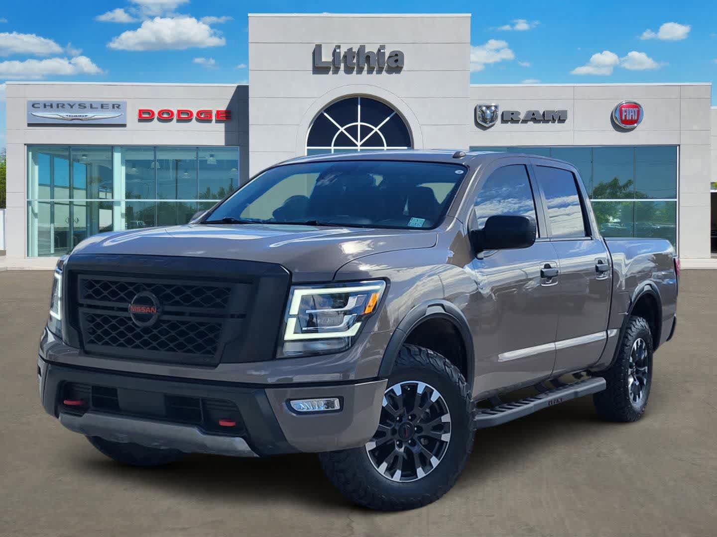 Used 2021 Nissan Titan PRO-4X w/ Off Road Protection Package AWD/4WD image 1