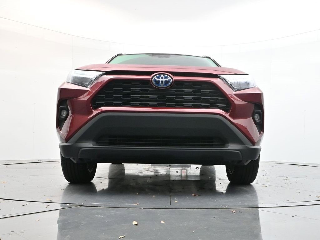 Used 2023 Toyota RAV4 XLE Premium image 27