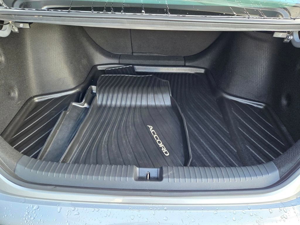 Used 2023 Honda Accord Touring image 27