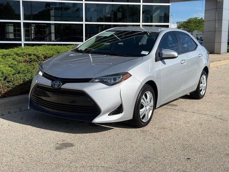Used 2018 Toyota Corolla LE FWD image 7