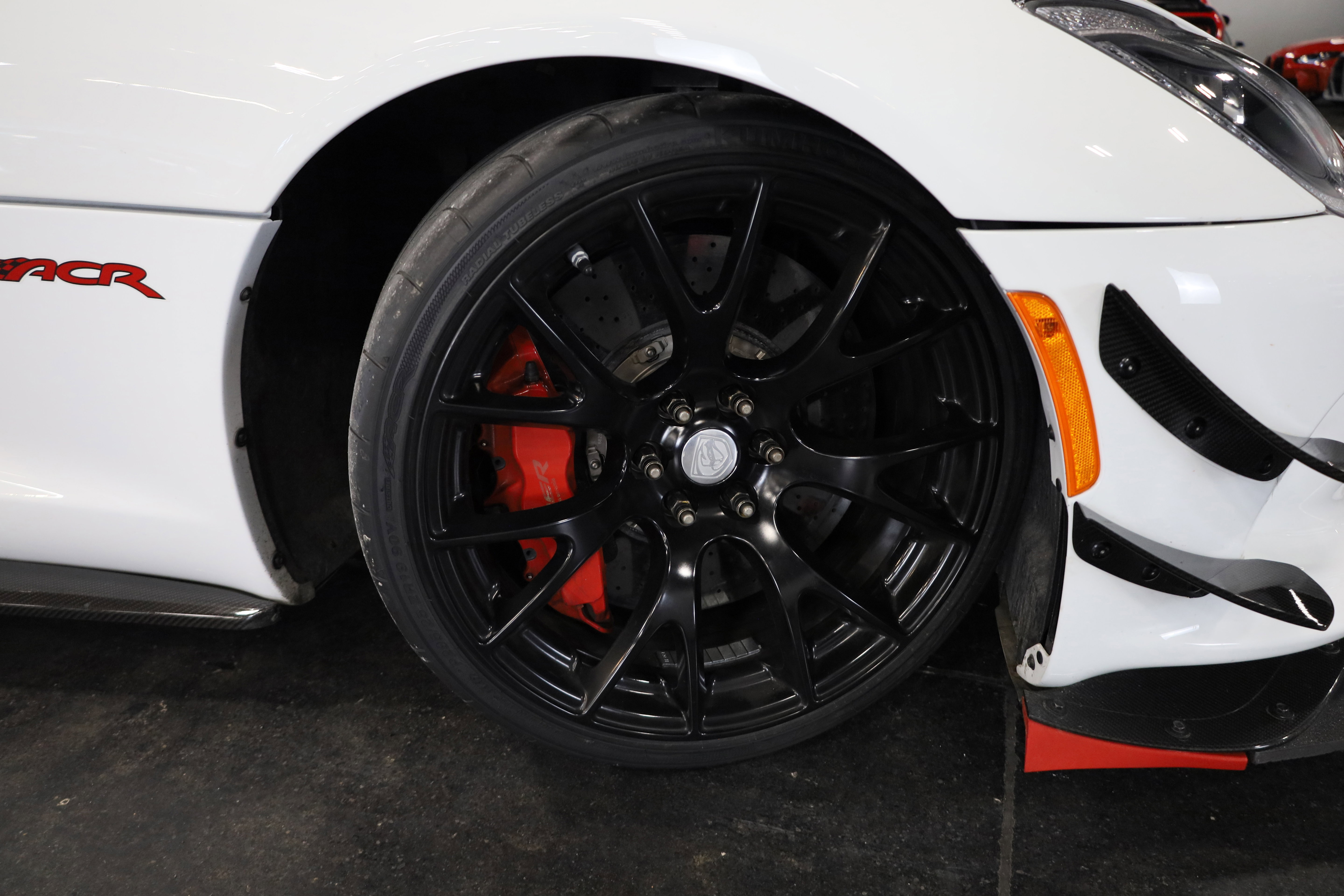 Used 2017 Dodge Viper ACR w/ Extreme Aero Package image 9